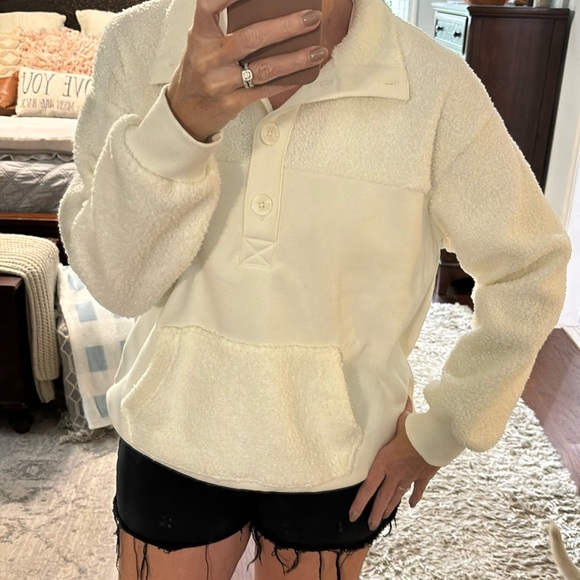 Cream Time and Tru 1/4 Button-up Pullover Size XL - Picture 4 of 9